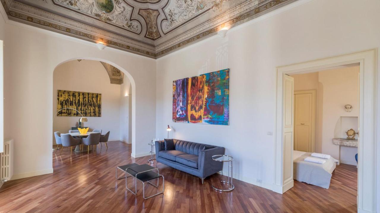 Ferienwohnung Palazzo Acquaviva - Il Giardino Sospeso Lecce Exterior foto